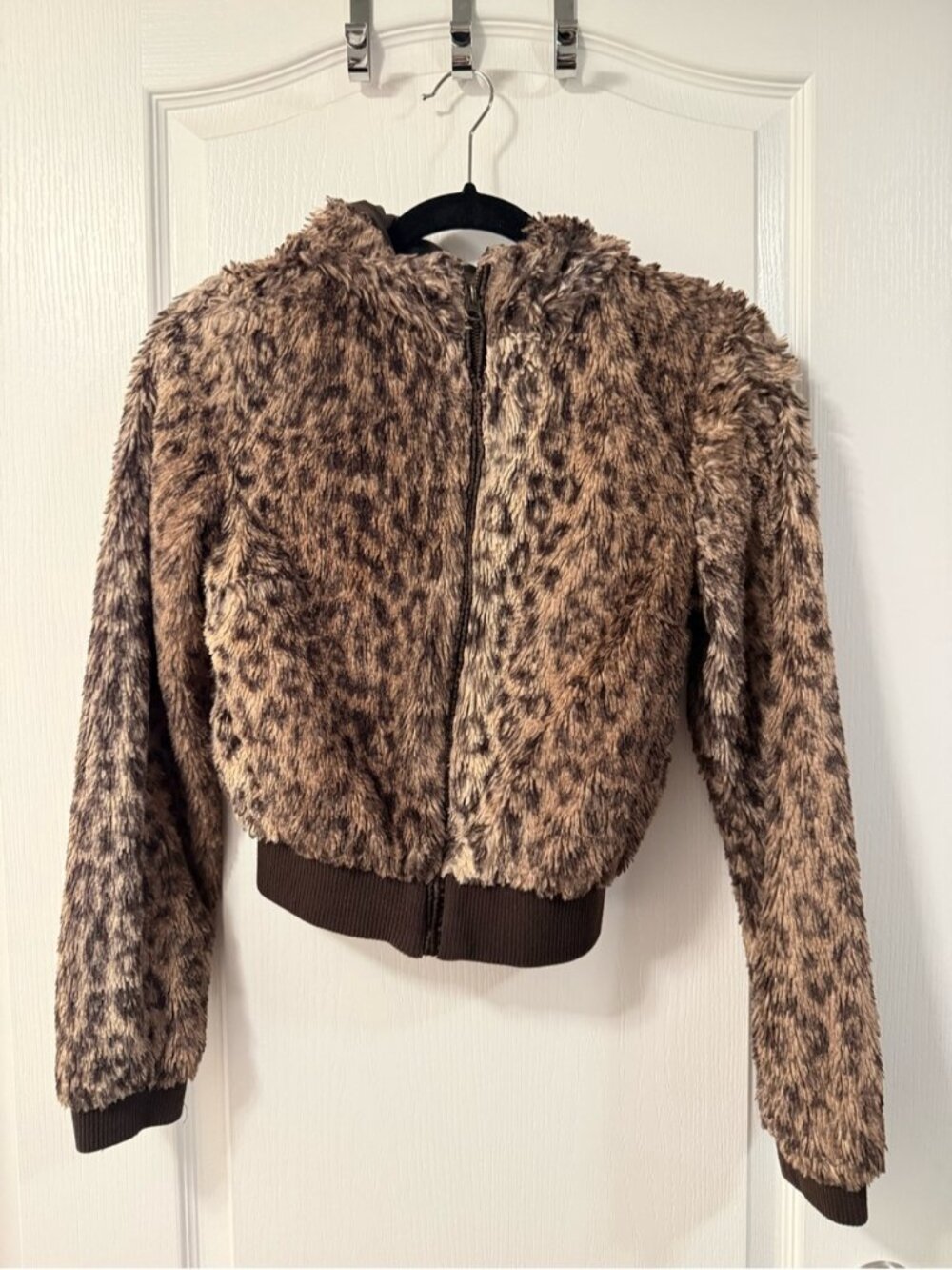 Y2k H&M Faux Fur Leopard Print Zip Jacket Brown size XS 2000s Mcbling whimsigoth